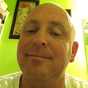 Meet your Posher, Dominic